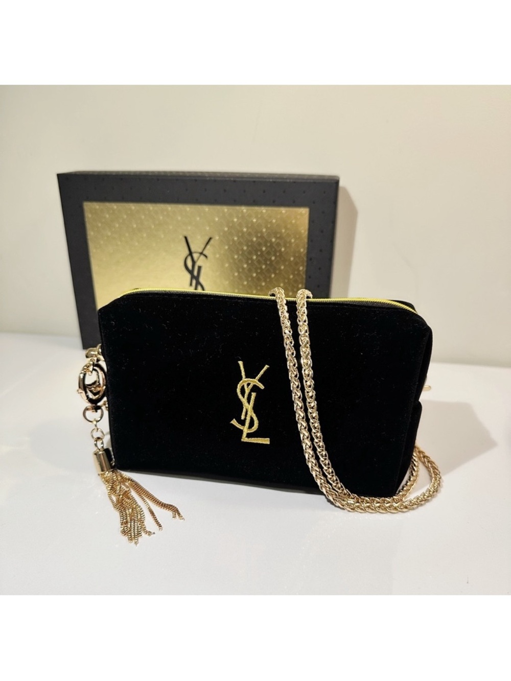 YSL YVES SAINT LAURENT Black Velvet bag purse clutch Gold Logo Chain tassel - Picture 3 of 9